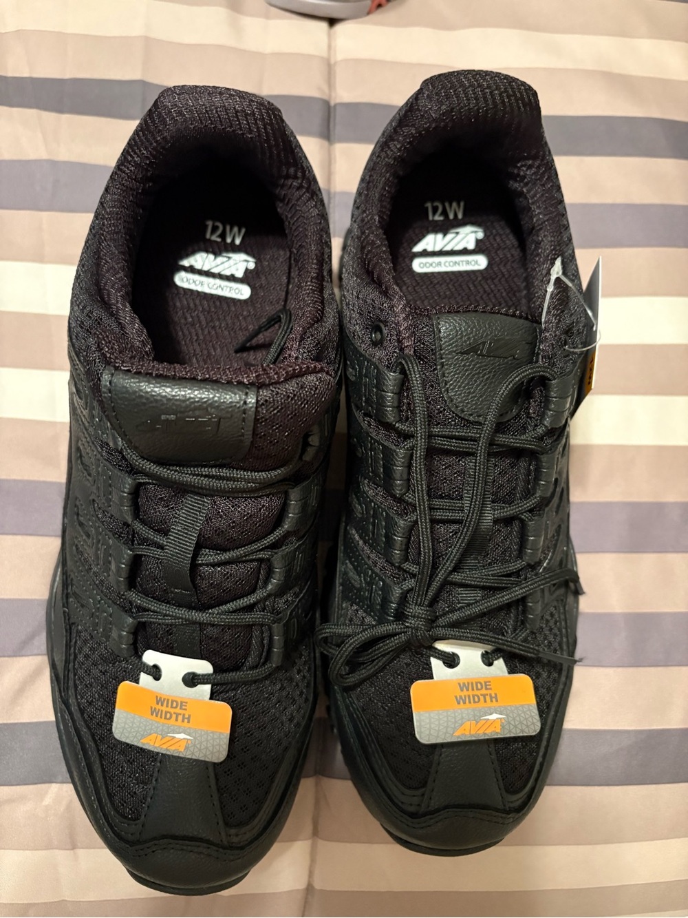 Avia sneakers